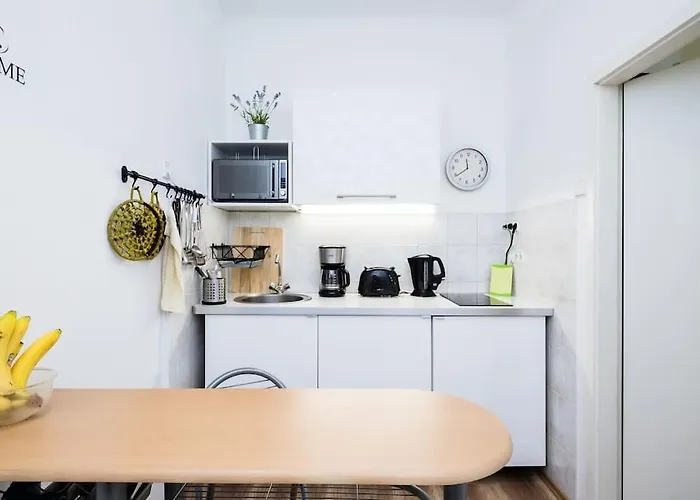 アパート Comfortable 2-room For Rest & Work P-berg *