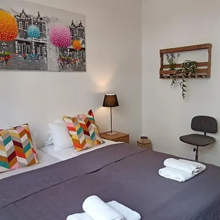 Comfortable 2-room For Rest & Work P-berg *